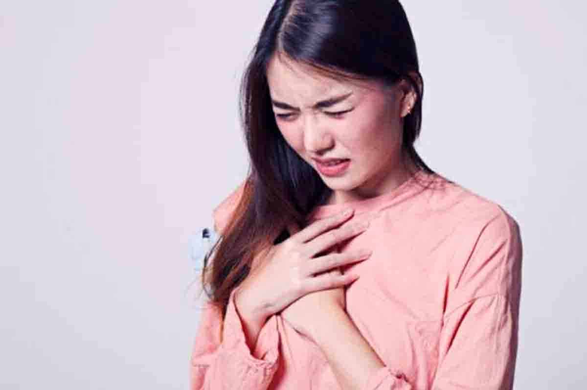 Bisa Mencegah Serangan Jantung - Khasiat Strawberry Buat Perempuan