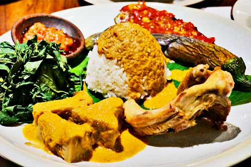makanan khas Indonesia yang bikin kamu ketagihan