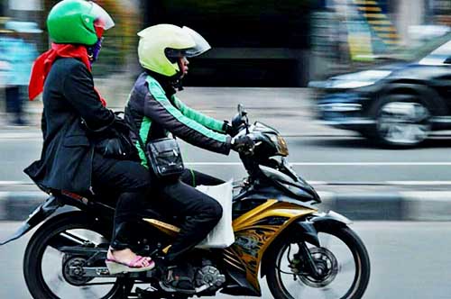 9 Cara praktis agar aman naik ojek online