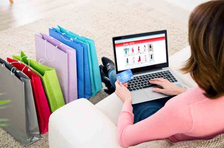 Simak 7 Kiat Cerdik Shopping Pakaian Online