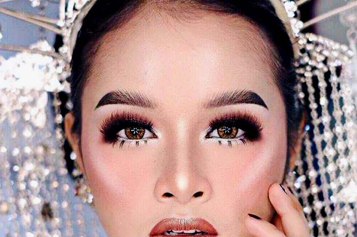 Thailand Make Up dengan Rias Lampung