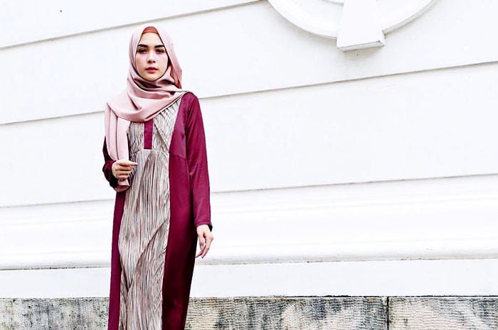 Dari Online Shop ke Label Hijab Sendiri