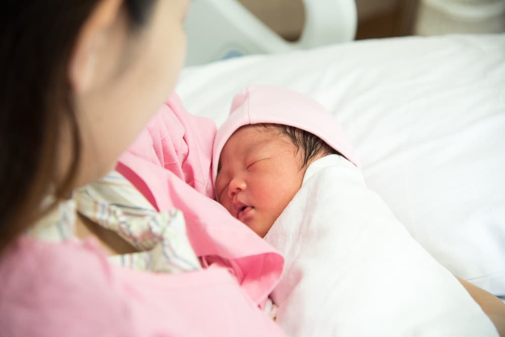 tips merawat bayi baru lahir