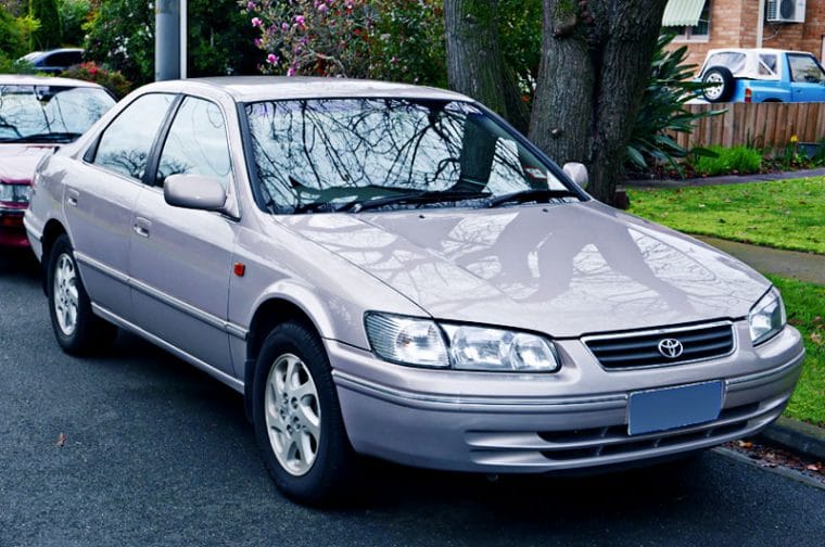 Toyota Camry G 2.4 - Mobil sedan