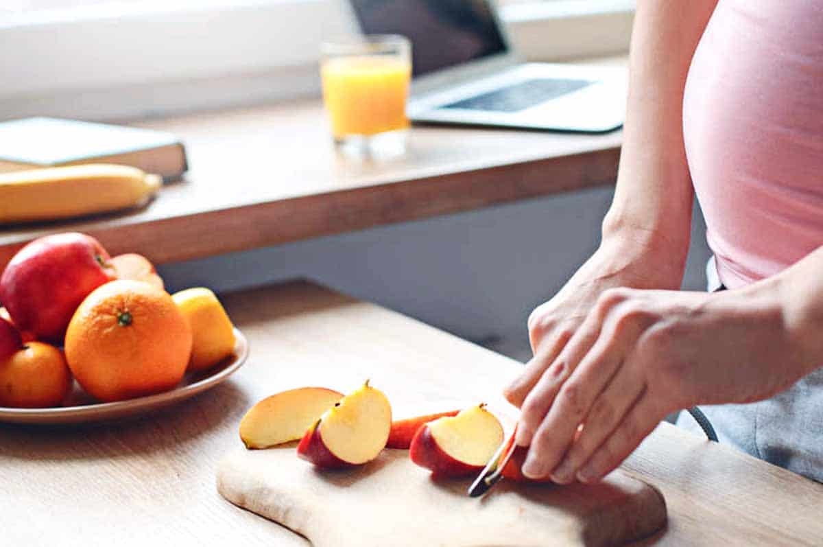 Jeruk - Makanan pereda mual saat hamil muda untuk penambah vitamin C