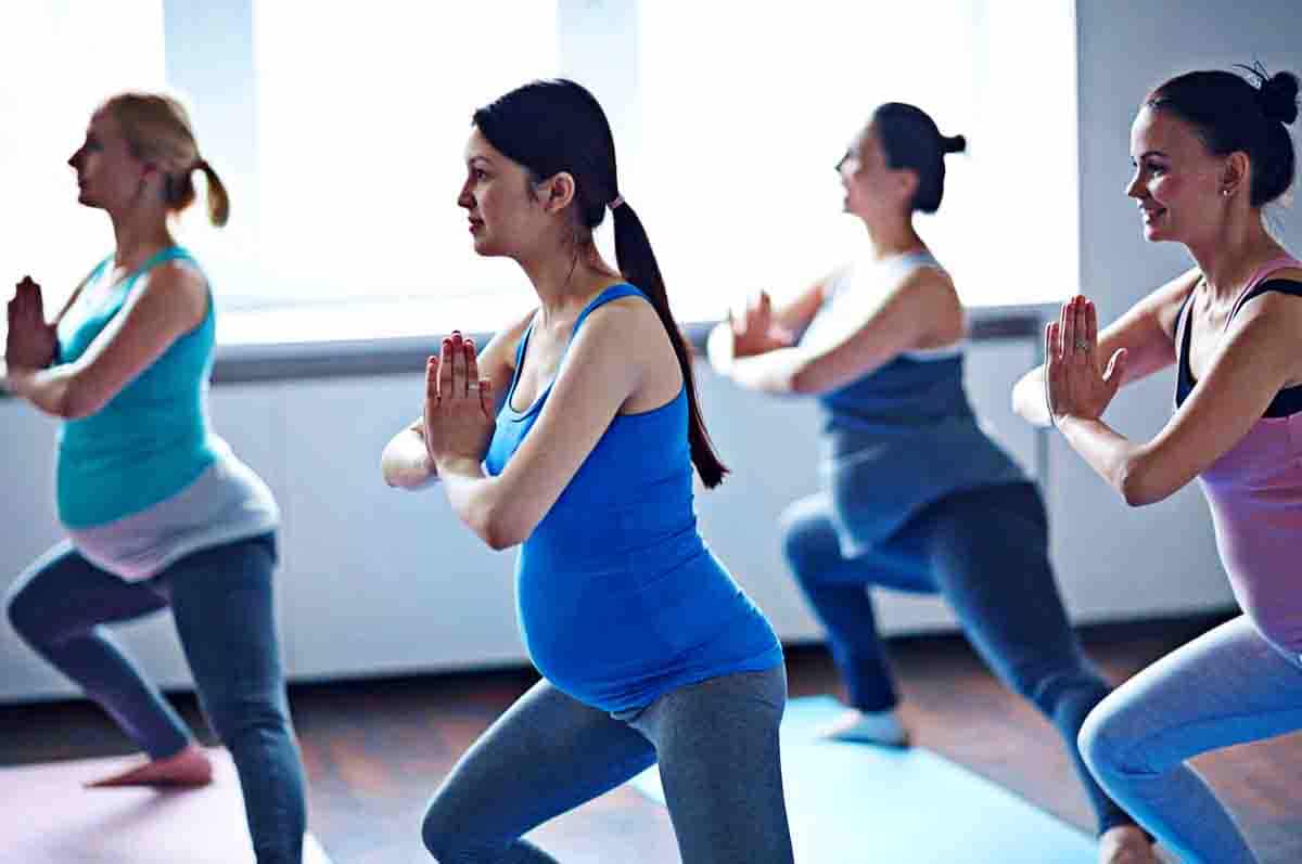 Terlalu Lama Duduk - Nyeri pinggang saat hamil dua bulan karena kurang berolahraga
