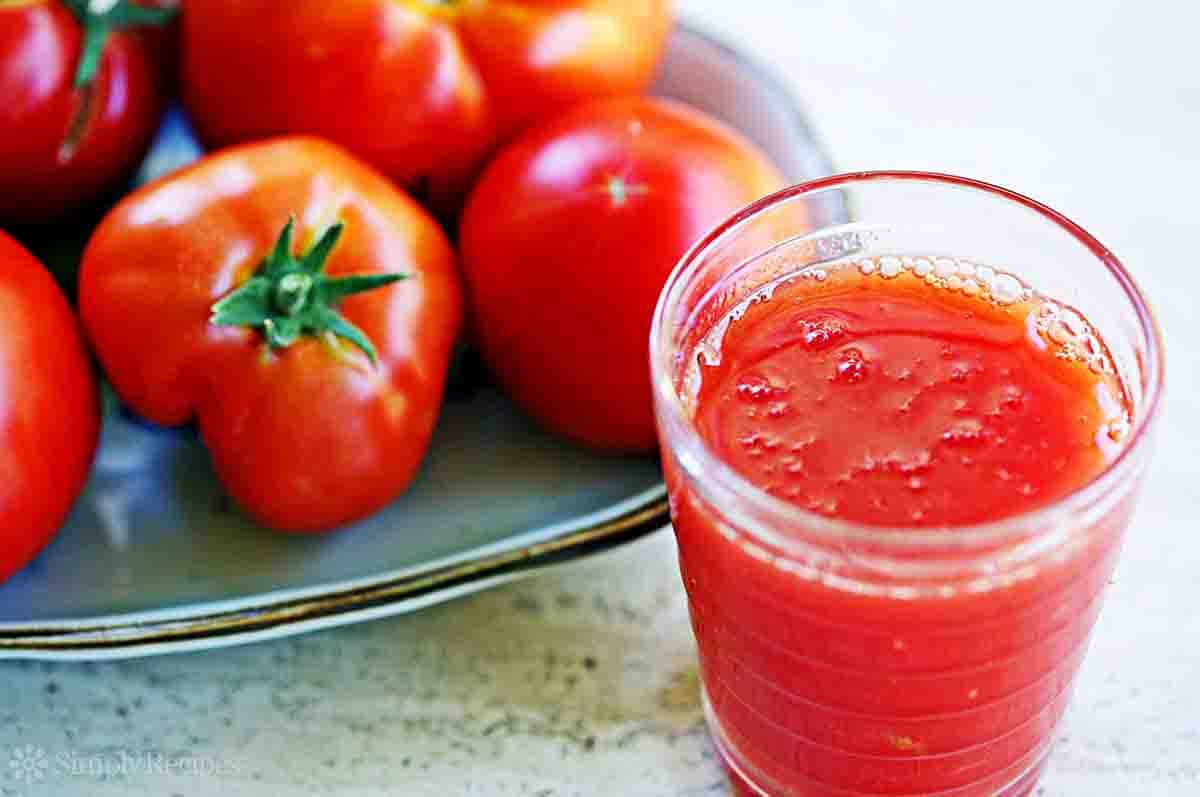 Memiliki Potensi Antikanker - Manfaat minum jus tomat setiap hari yang mengandung antioksidan