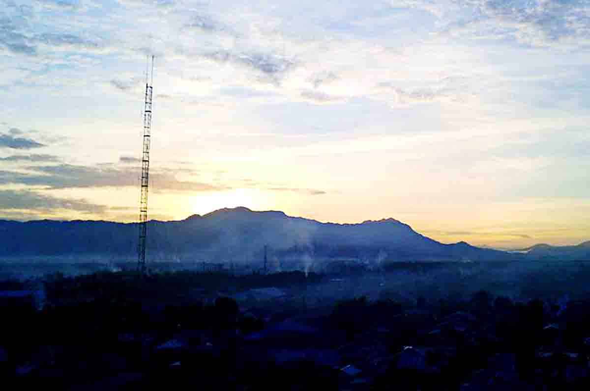 Gunung Tilongkabila - Nama-nama gunung di Pulau Sulawesi tepatnya Gorontalo