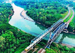 Sungai Progo - Sungai di Pulau Jawa tepatnya daerah Yogyakarta