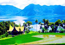 Danau Maninjau - Nama danau di Sumatera Barat di Kecamatan Tanjung Raya