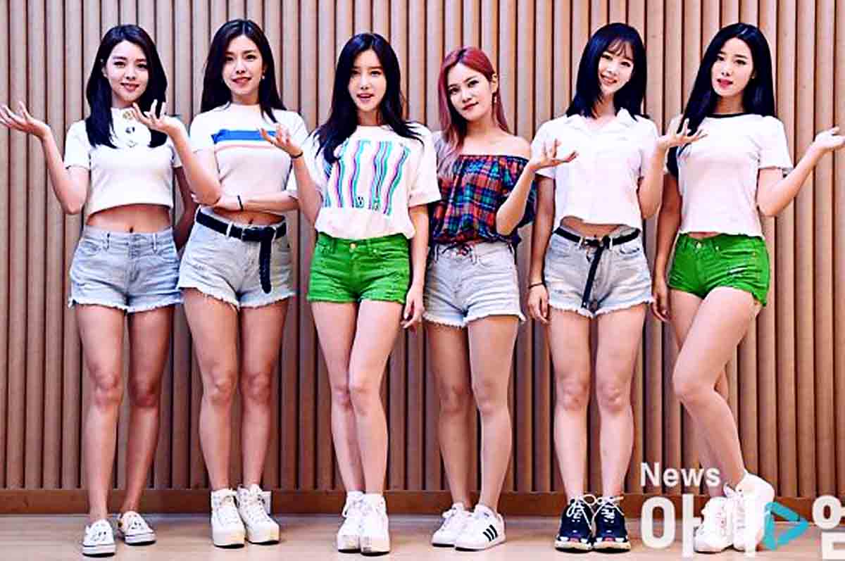Berry Good - Girlgroup KPop 6 members yang formasinya sering berganti
