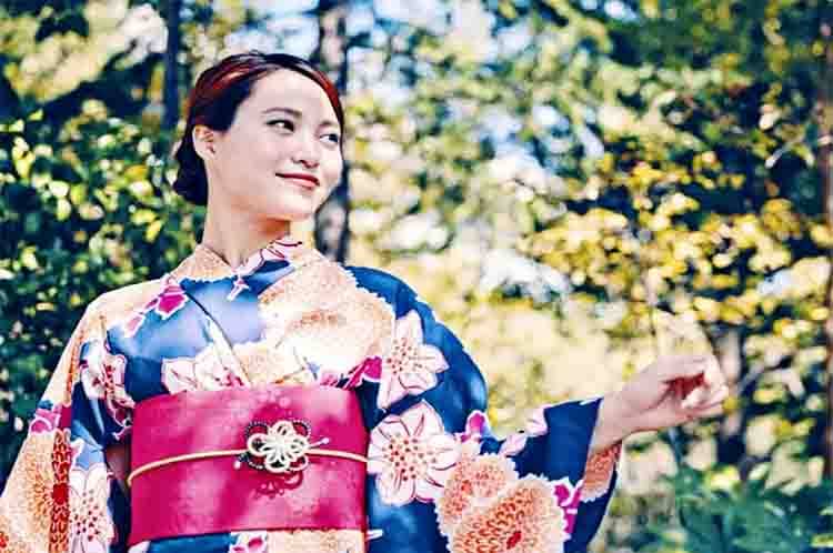 kimono baju tradisional jepang