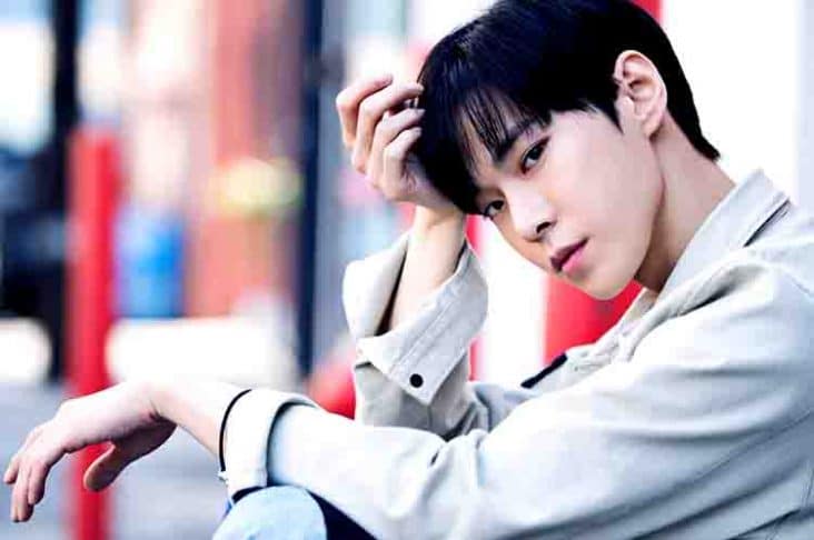 3. Doyoung - Tanggal lahir member NCT di bulan Februari