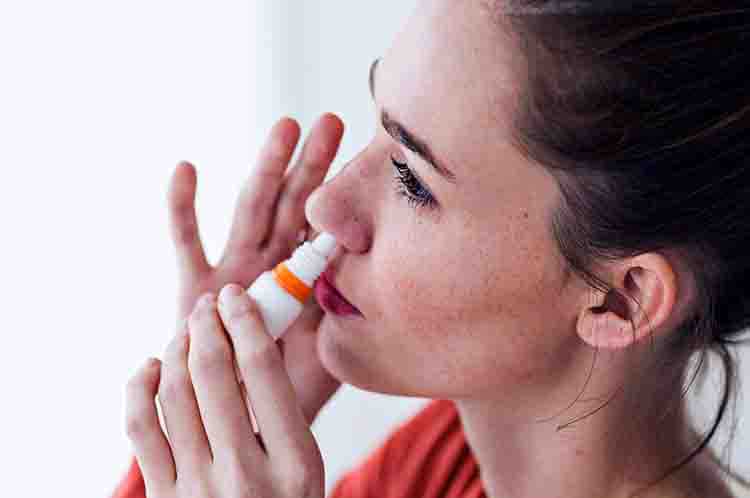 Penyakit sinusitis dapat diobati dengan minum obat serta melakukan perawatan