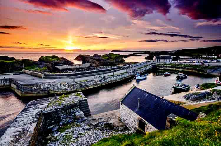 Antrim – Wilayah yang memiliki keindahan geologi tersendiri pada negara yang letaknya sebelah barat Inggris, Irlandia
