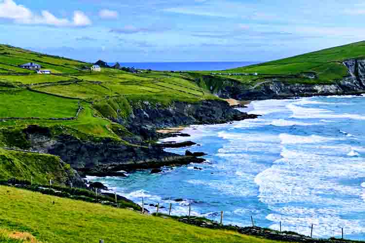 Dingle Peninsula – Salah satu semenanjung yang berada pada negara sebelah barat Inggris, Irlandia