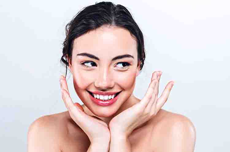 Nourish Skin Acne Gel - Produk untuk menghilangkan bruntusan di wajah yang mengandung aloe vera
