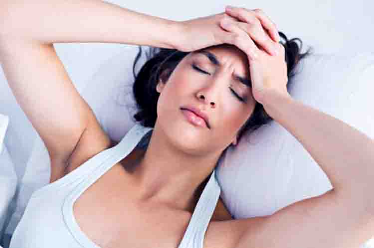 Mengatasi Sakit Kepala - Khasiat makan cabe rawit mentah terhadap keluhan pusing