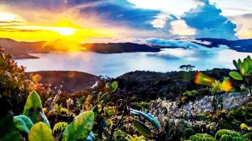 Danau Anggi - Ibu Kota Papua Barat adalah Manokwari yang memiliki keindahan alam seperti Danau Anggi