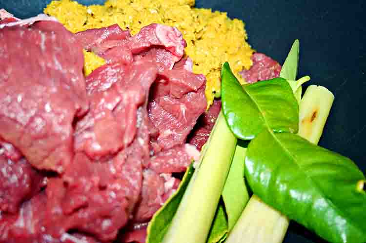 Siapkan Bahan Bakunya - ungkep daging sapi tanpa santan perlu mempersiapkan bahan bakunya