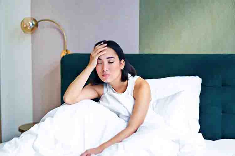 Tidur Yang Cukup - Cara mengatasi orang mabuk adalah dengan tidur yang cukup