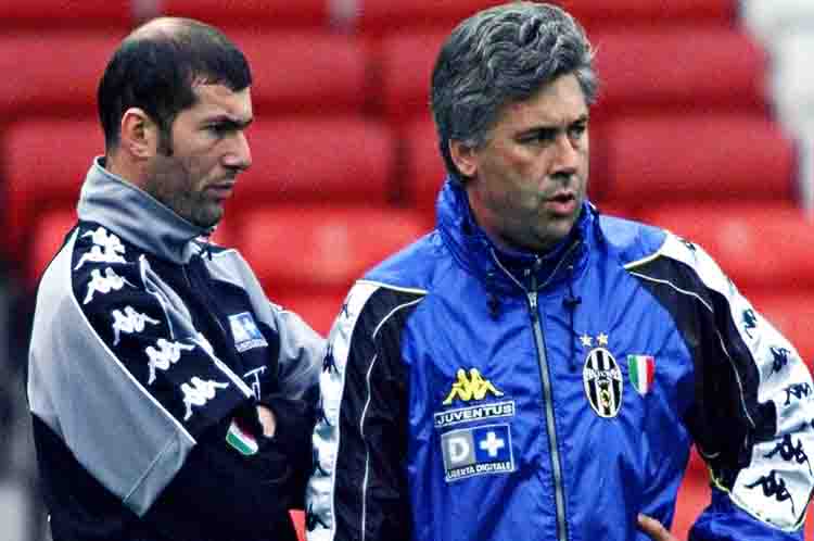 Juventus - Carlo ancelotti tim yang dilatih sangatlah terkenal yakni Juventus
