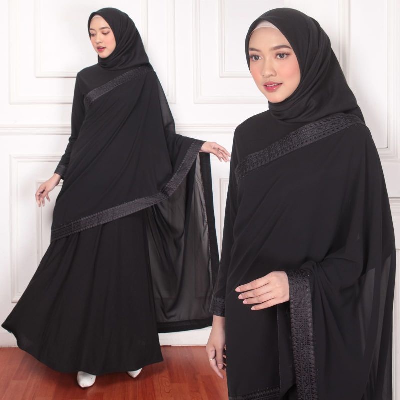 Baju Sari Berwarna Hitam Dengan Rok Mekar - Model baju sari India modern terbaru adalah baju sari berwarna hitam dengan rok mekar