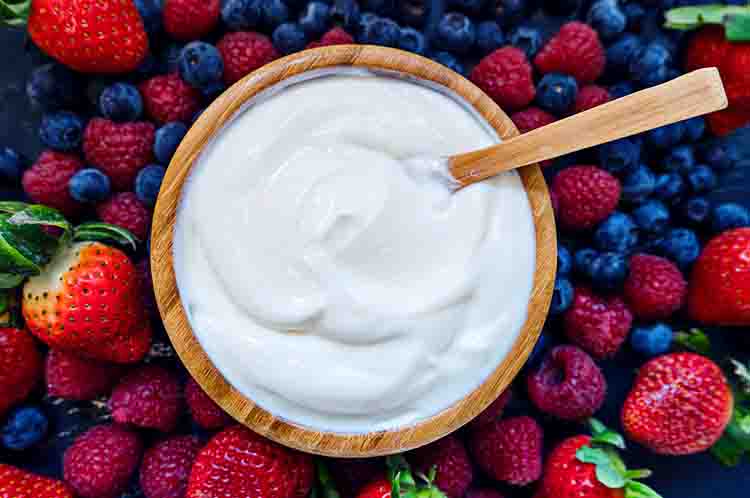 Greek Yoghurt - Minuman untuk mengecilkan perut dalam 4 hari adalah greek yoghurt
